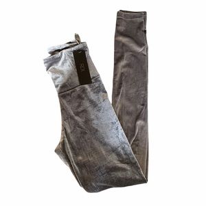 NWT RDI grey velvet full length leggings XS